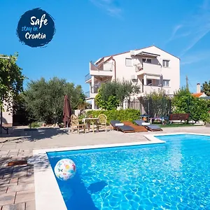 Apartments Zaton Apartman