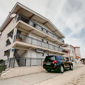 M. Ilesh Apartman